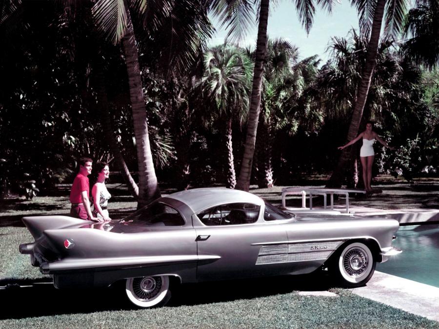  Cadillac El Camino Concept Car 1954 года  (фото 2 из 3)